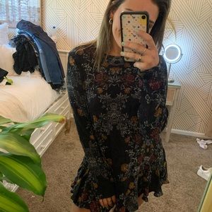 Free People Floral Long Sleeve Dress 🖤